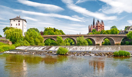 Alte Lahnbrcke und Georgsdom