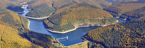Luftansicht Thringer Wald mit Talsperre